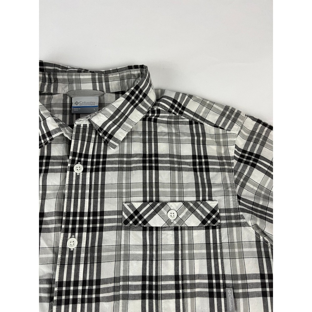 Columbia‎ Men Size L Plaid Short Sleeve Button Up Shirt Casual Outdoor